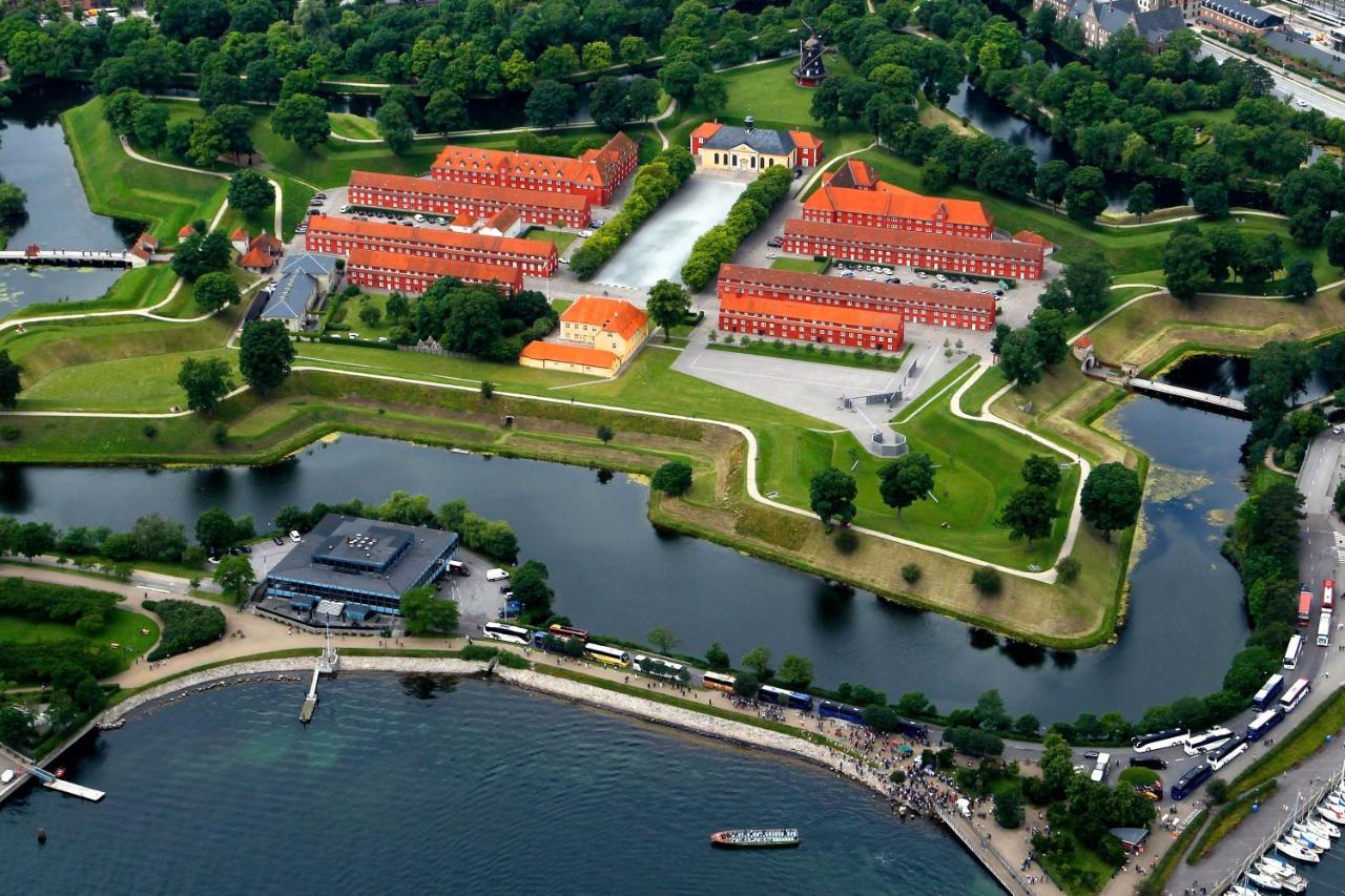 Spacious Tivoli Gardens Apartment W 3 Bedrooms Copenhague Exterior foto